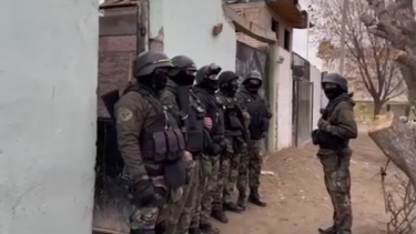 Video | Empleada municipal detenida por liderar una banda narco en Roca: droga, dinero y más imputados