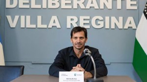 La Libertad Avanza: allanamiento a una referente política de Regina y suspensión