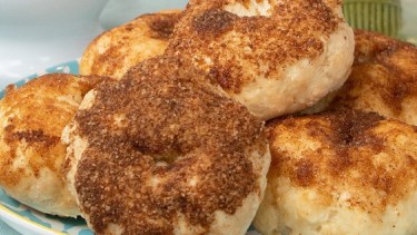 Solo 5 ingredientes para una deliciosas rosquitas materas