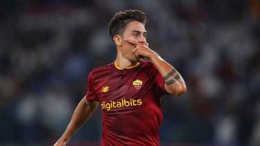 Paulo Dybala seguirá en Roma.