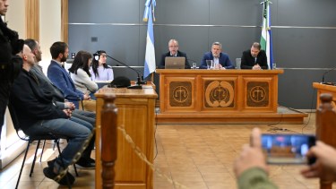 Los imputados escucharon este miércoles en silencio la lectura de la sentencia que los declaró culpables. (foto Alfredo Leiva)