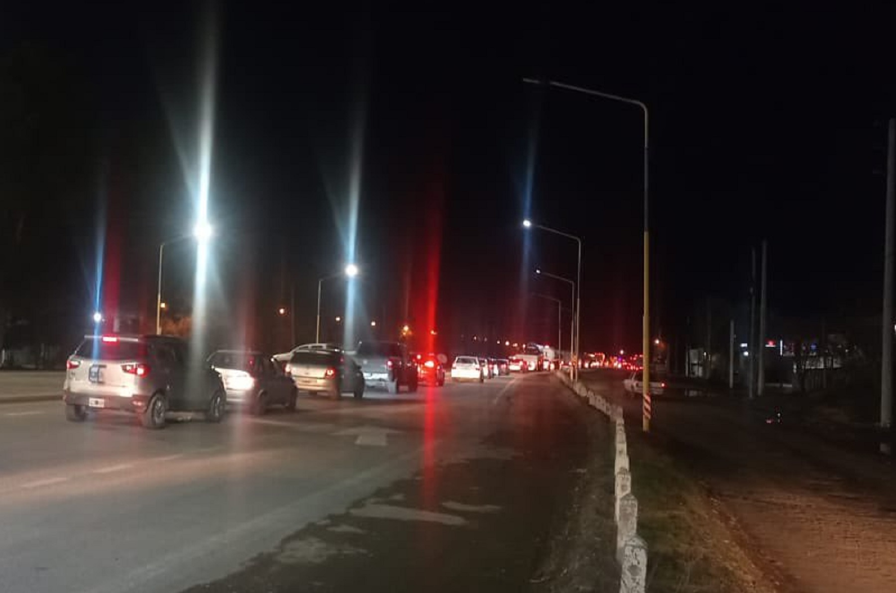 Weretilneck otra vez furioso por el «caos» de la Ruta 22: «Es una ...
