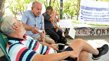 Los jubilados provinciales podrían tener representación directa en la obra social. Foto: Marcelo Ochoa.