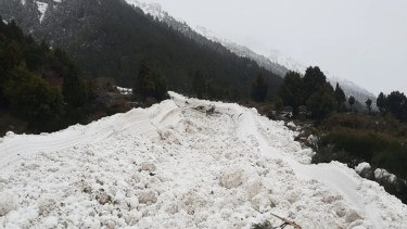 La avalancha se produjo por el temporal de nieve en la zona. 
