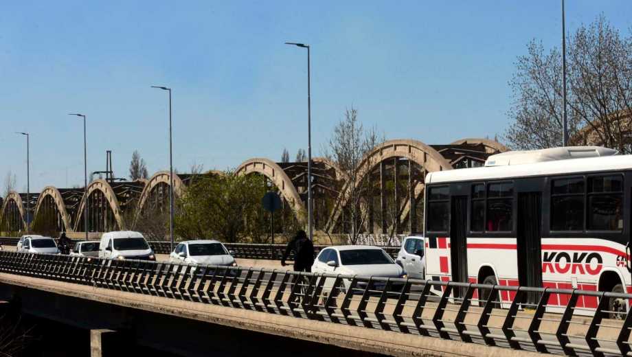 Puentes Neuquén - Cipolletti. (Archivo Ceci Maletti)