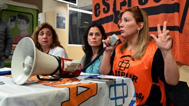 Marisa Albano encabezó el encuentro con la prensa en Viedma. Foto: Marcelo Ochoa.