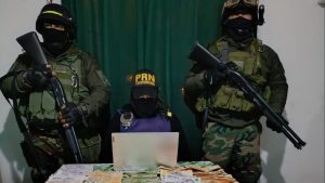 Golpe al narcotráfico en Allen: secuestraron siete kilos de cocaína, municiones y hasta pesos chilenos