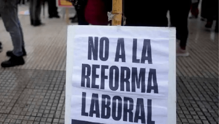Indemnizaciones: 12 puntos sobre el fondo de cese incluído en la reforma laboral.