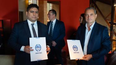 El gobernador Claudio Vidal anunció el acuerdo con la empresa MMEX. Foto: gentileza.