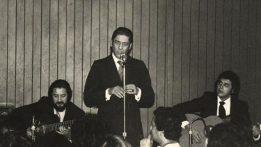 Labrín en guitarra, Zitarrosa en voz, el recuerdo de estos amigos, juntos sobre el escenario. Foto: Gentileza.