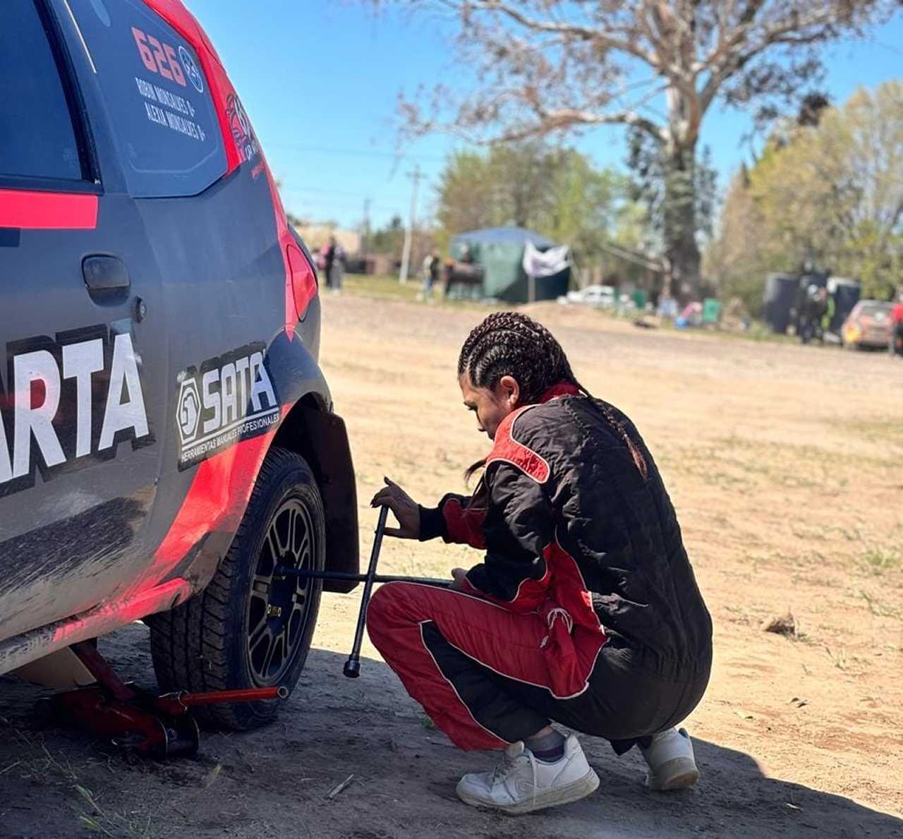 Alexia, la joven copilota de rally que brilló junto a su papá en Río ...