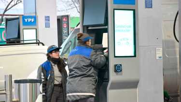 Aumento de combustibles. Foto: Florencia Salto.