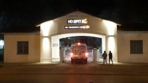 Detuvieron a un hombre que agredió a dos mujeres y a policías en Roca