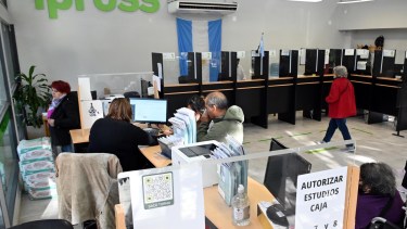 En octubre, el Ipross tendrá el sistema integral de reintegros, que totalizan unos 13.000 trámites mensuales. Foyo: Marcelo Ochoa.