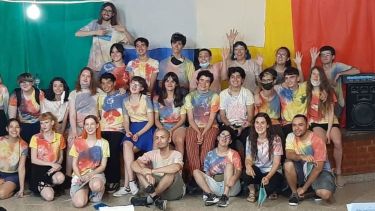 Es todo a pulmón. Tocan y buscan la manera. (FOTO: Gentileza)