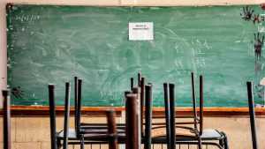 Clases suspendidas en Neuquén: una por una, las escuelas que cerraron por la ola polar