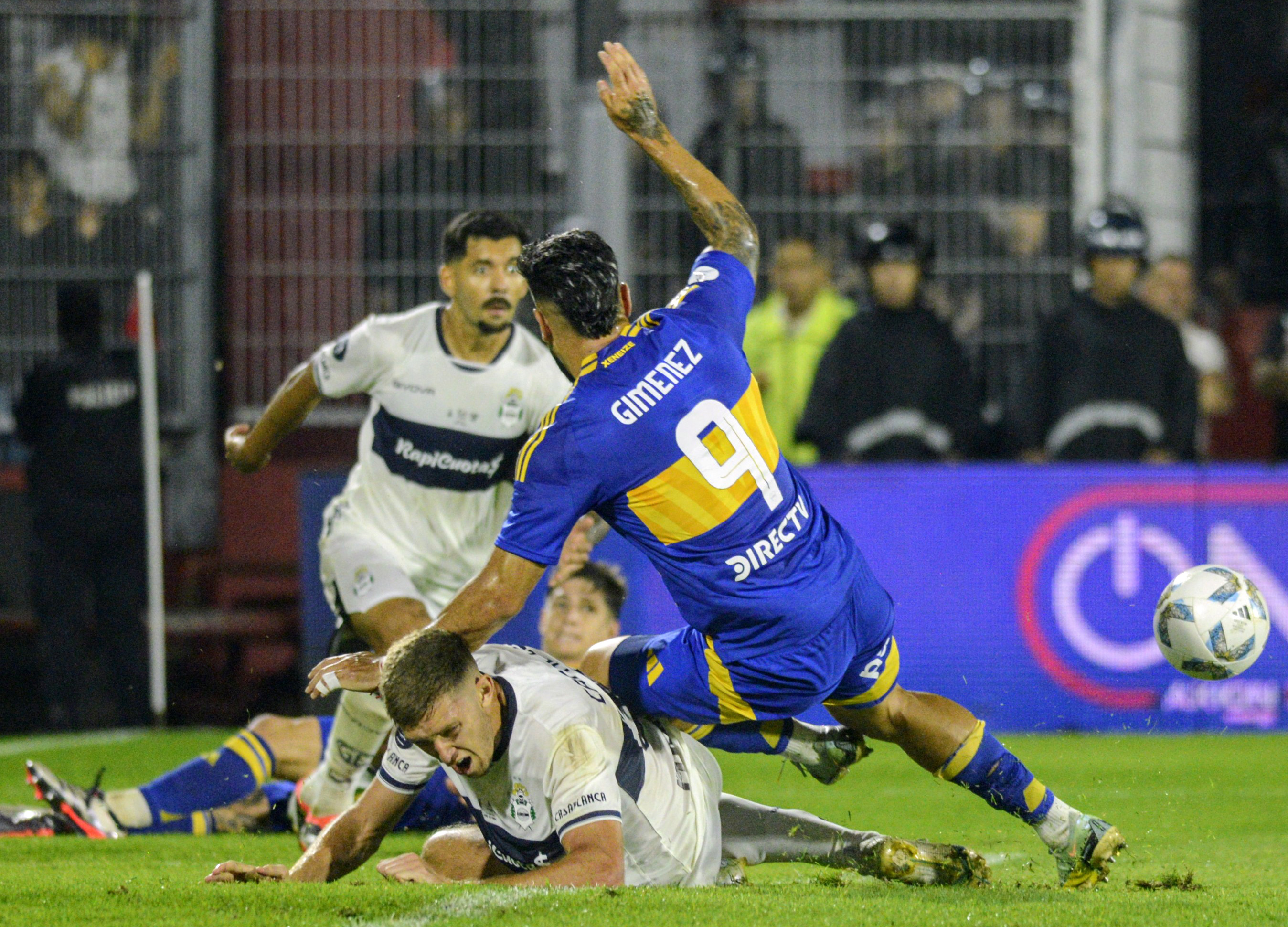 Boca recibe a Riestra con el objetivo de revertir su presente en la ...