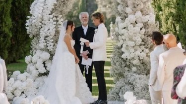 Millie Bobby Brown se casó con el hijo de Bon Jovi