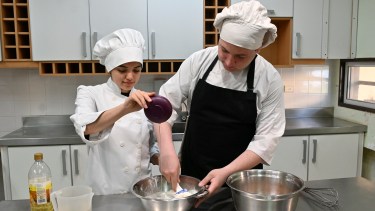 Innovación en Bariloche: estudiantes elaboraron dos premezclas de harina más saludables que las del supermercado