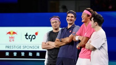 Roger Federer participó de una divertida exhibición en China.