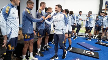 Gago tuvo su primer entrenamiento en Boca y reveló qué dijo de la charla con los jugadores: «No habrá privilegios»