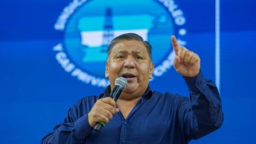 Petroleros exigieron que no queden paralizados los equipos de torre. Foto: gentileza.  