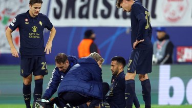 Nico González sufrió una molestia y no pudo seguir en el partido de la Juventus por la Champions League.