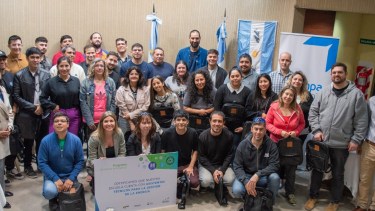 Más de 150 docentes neuquinos se capacitaron en temas vinculados con la energía.