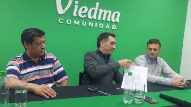 Castro y Zaragoza durante la presentación del nuevo instrumento. Foto: gentileza.