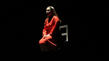 Detenidxs, una obra teatral de Chile, llega a Roca. 