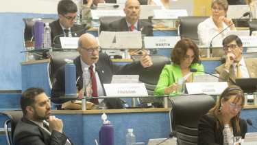 El ARI y el PRO respaldaron el proyecto de financiamiento pedido por Weretilneck. Foto: Pablo Leguizamon.