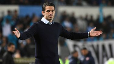 Fernando Gago podría tener una baja sensible en Boca.