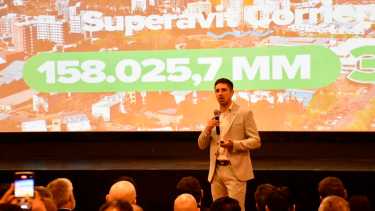 El subsecretario de Hacienda de la comuna, Juan Dutto, prevé tener en diciembre en licitación la recolección capitalina (foto Matías Subat)