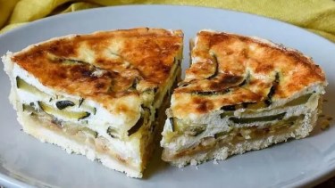 Quiche de zucchinis: un clásico con toque de parmesano