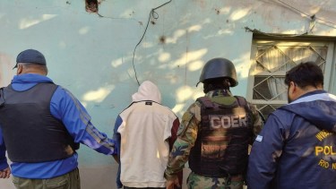 Atrapan al fugado de Cutral Co que amenazó de muerte a su expareja: "Tenía un cuchillo y un hacha" . Foto: Policía de Neuquén