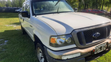 Se subastarán vehículos oficiales del Gobierno de Neuquén. Foto: Neuquén Informa