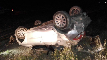 Impactante vuelco en la Ruta 237. Foto: gentileza