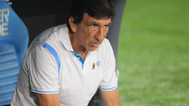 El técnico de Racing emocionó con su mensaje a los fanáticos del club de Avellaneda.