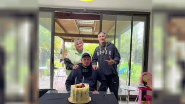 L-Gante festeja el cumpleaños de su hermano