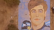 Imagen de Otro Franco Colapinto gigante en San Antonio: una artista de Río Negro volvió a homenajear al piloto de Fórmula 1
