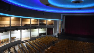 Regina 100 años: recorré una de las salas de teatro más imponentes de la Patagonia