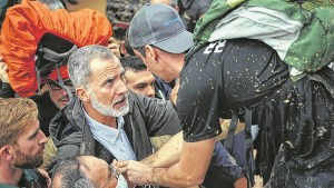 España: el estallido popular contra la polarizada y errática clase política