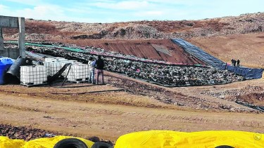 El relleno sanitario de Alicurá se hizo donde se sacó el ripio para hacer la represa (Archivo)