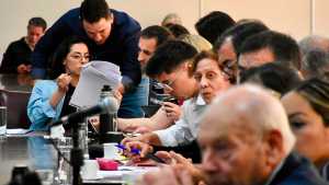 Gloria Ruiz no puede convencer a los diputados: temen más gastos discrecionales