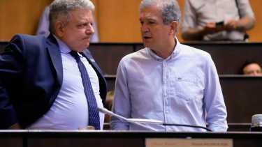 Alberto Bruno y Guillermo Monzani, dos de los integrantes de Fuerza Libertaria en la Legislatura. Foto: Fabián Ceballos.