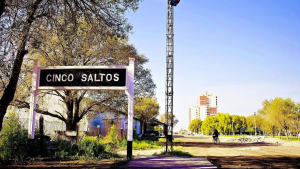 Murió un joven de 17 años tras recibir una descarga eléctrica en Cinco Saltos