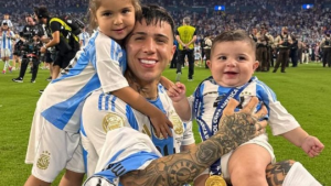 Enzo Fernández se reencontró con sus hijos y Ángel de Brito tiró una bomba: con quién se vincula al futbolista