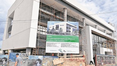 El nuevo edificio central del Ipross en Viedma, se volvió a licitar. Foto: Marcelo Ochoa