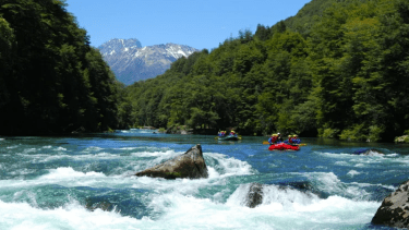 La mujer practicaba rafting en el río Manso, cerca de El Bolsón. Foto: ilustrativa. 