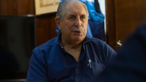 Scalesi dijo que el aumento real para los estatales en Río Negro será de 10.000 pesos por mes